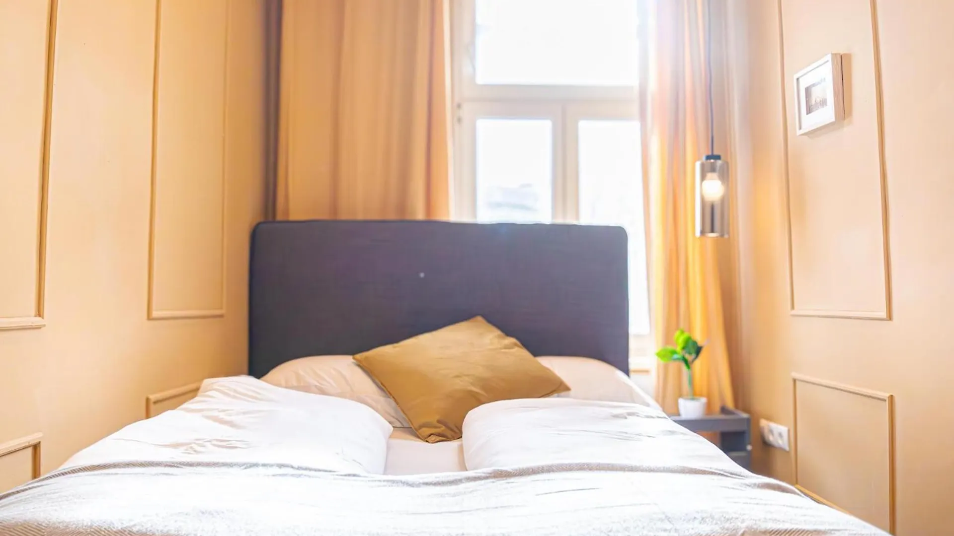 4Br Shared Apt, Centrally Located In Vienna 0*,