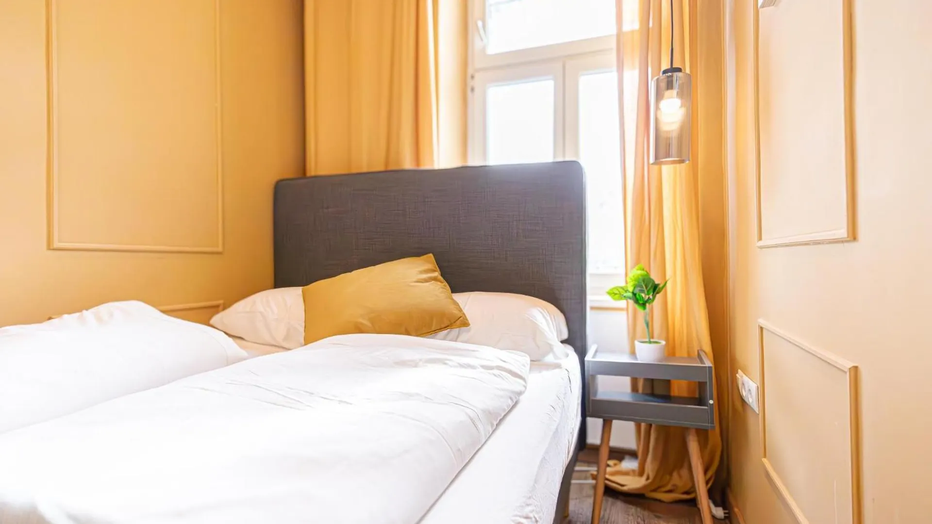 4Br Shared Apt, Centrally Located In 비엔나 0*,